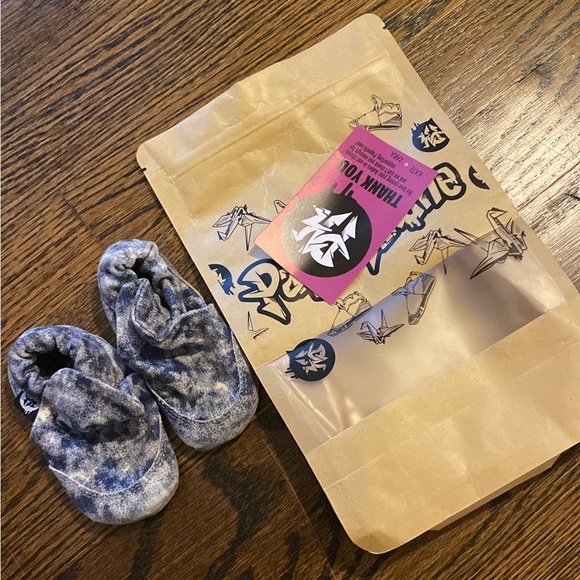 PaperKrane baby shoes sz18 - Picture 1 of 1